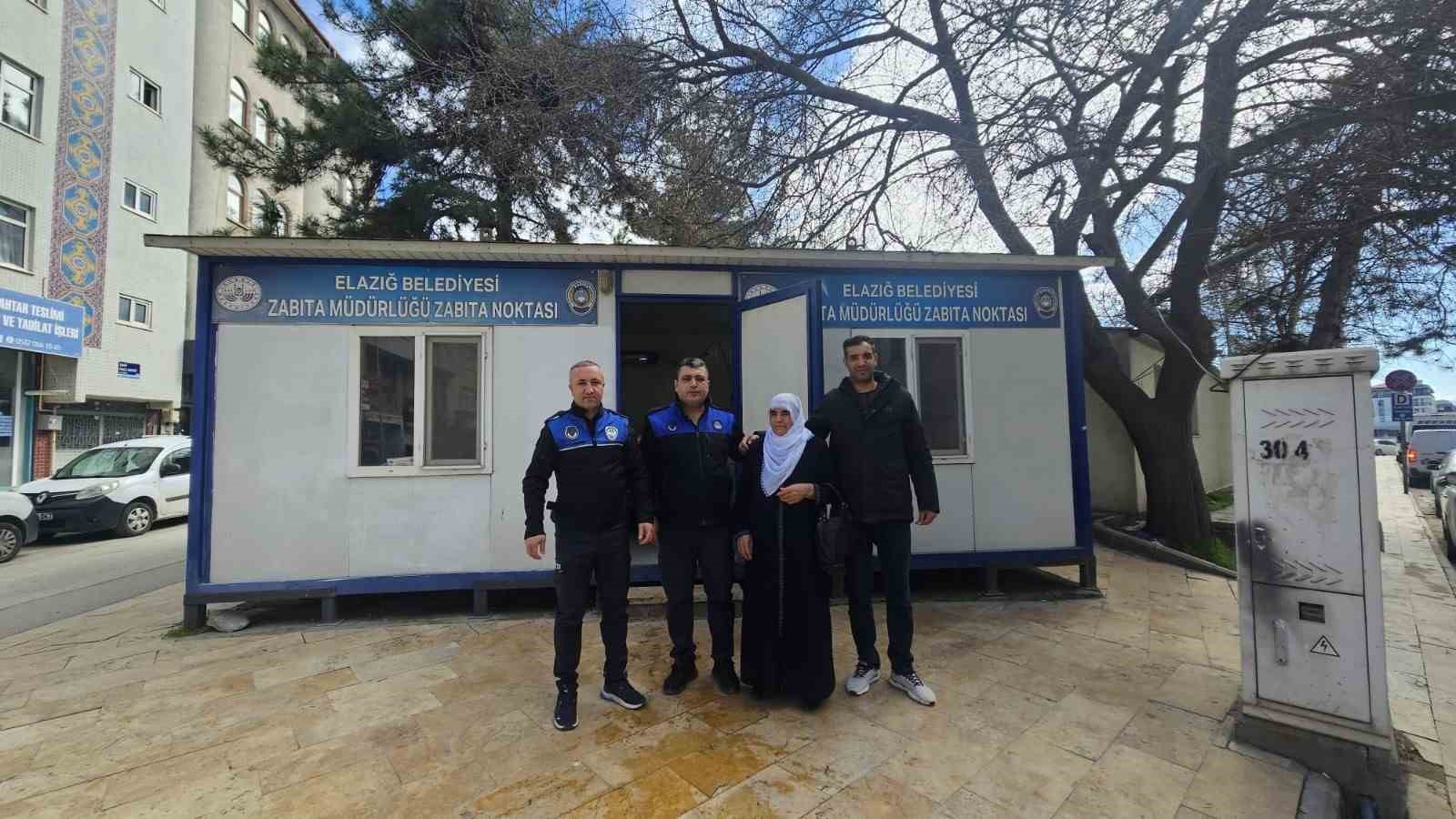 Zabıta tarafından bulunan para ve altın sahibine teslim edildi
