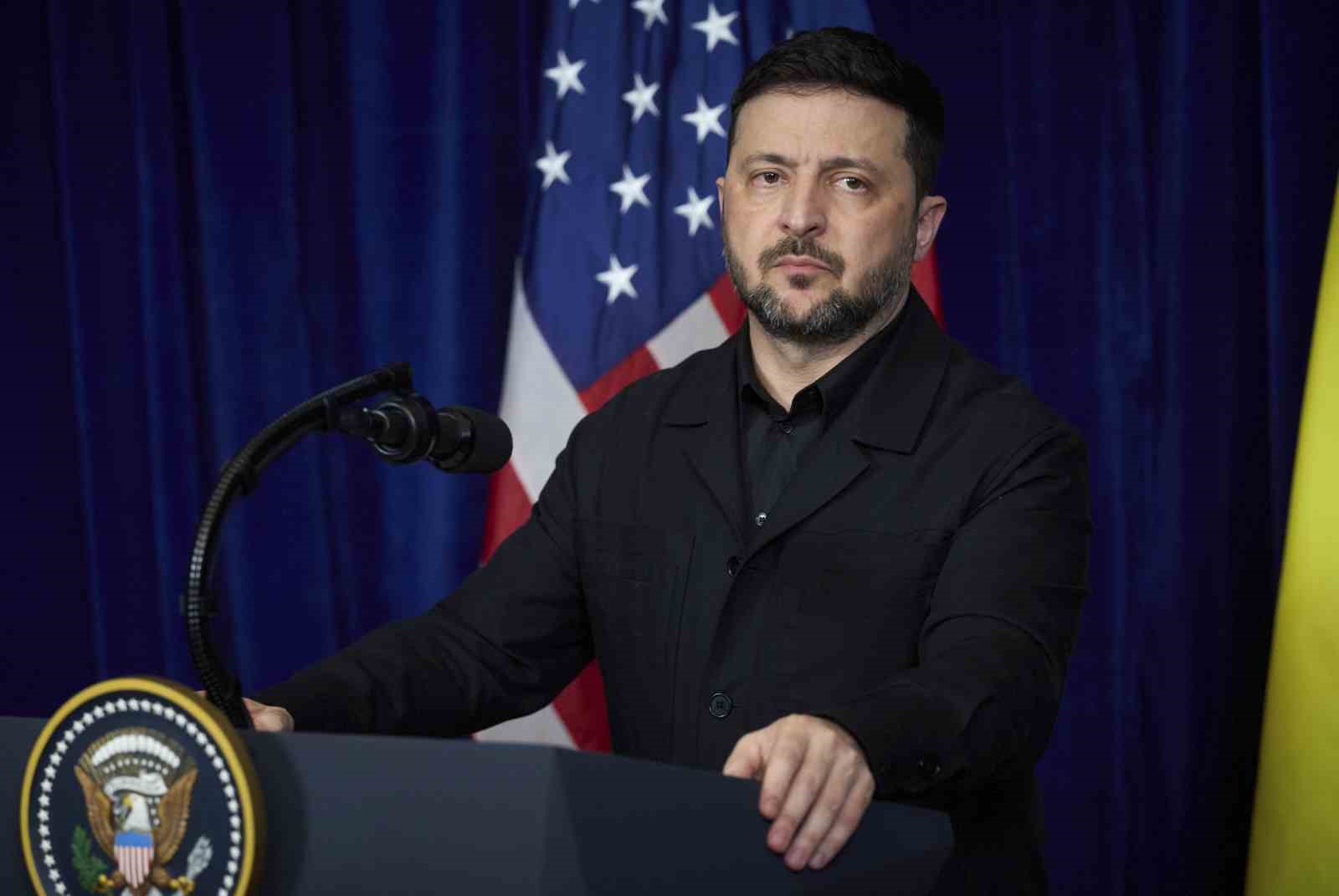 Zelenskiy: "(Rusya ile barış anlaşması) Ocak ayında imzalanmaya hazır olacak belgeler var"
