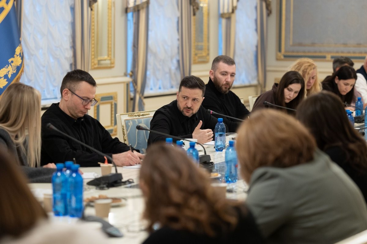 Zelenskiy: "Ukraynalı uzmanlar, Orta Doğu’daki çeşitli ülkelerde İran’a ait İHA’ları düşürdü"
Zelenskiy: "Ukraynalı uzmanlar, Orta Doğu’daki çeşitli ülkelerde İran’a ait İHA’ları düşürdü"