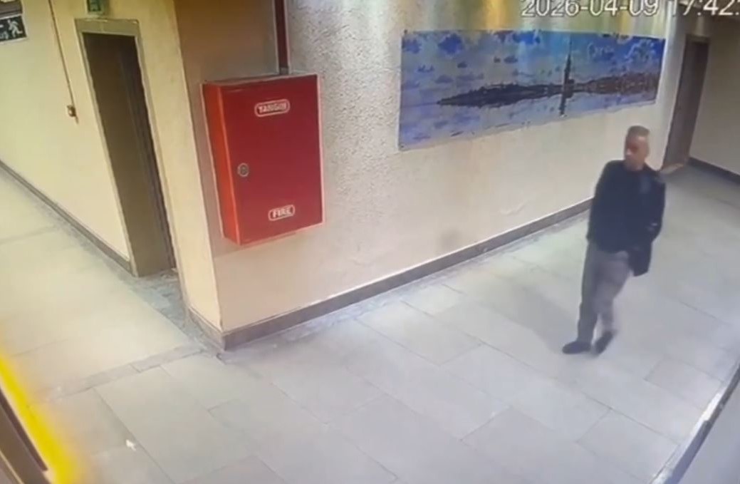 Zeytinburnu’nda eski eşini ve kızını öldüren zanlı tutuklandı
