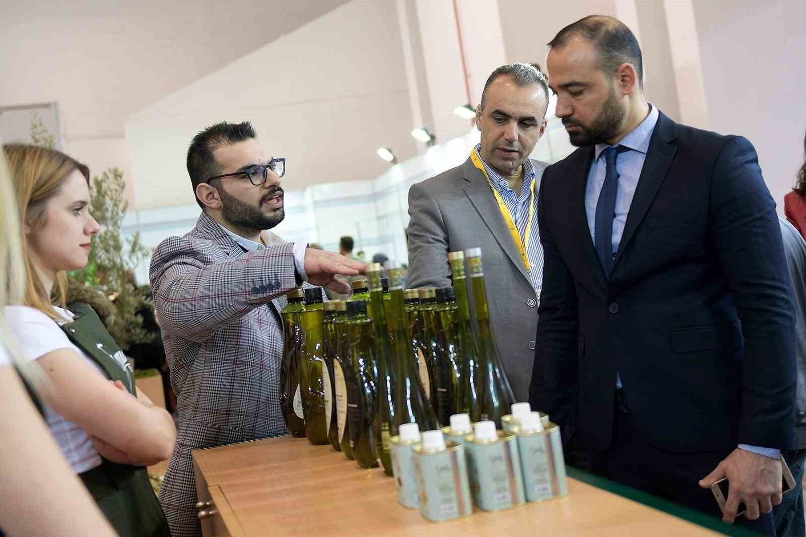 Zeytinin zirvesi İzmir’de kuruluyor
