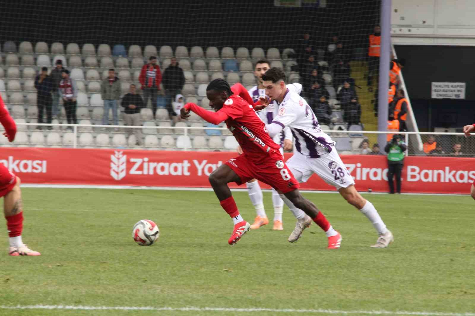 Ziraat Türkiye Kupası: Ankara Keçiörengücü: 1 - Gaziantep FK: 5
