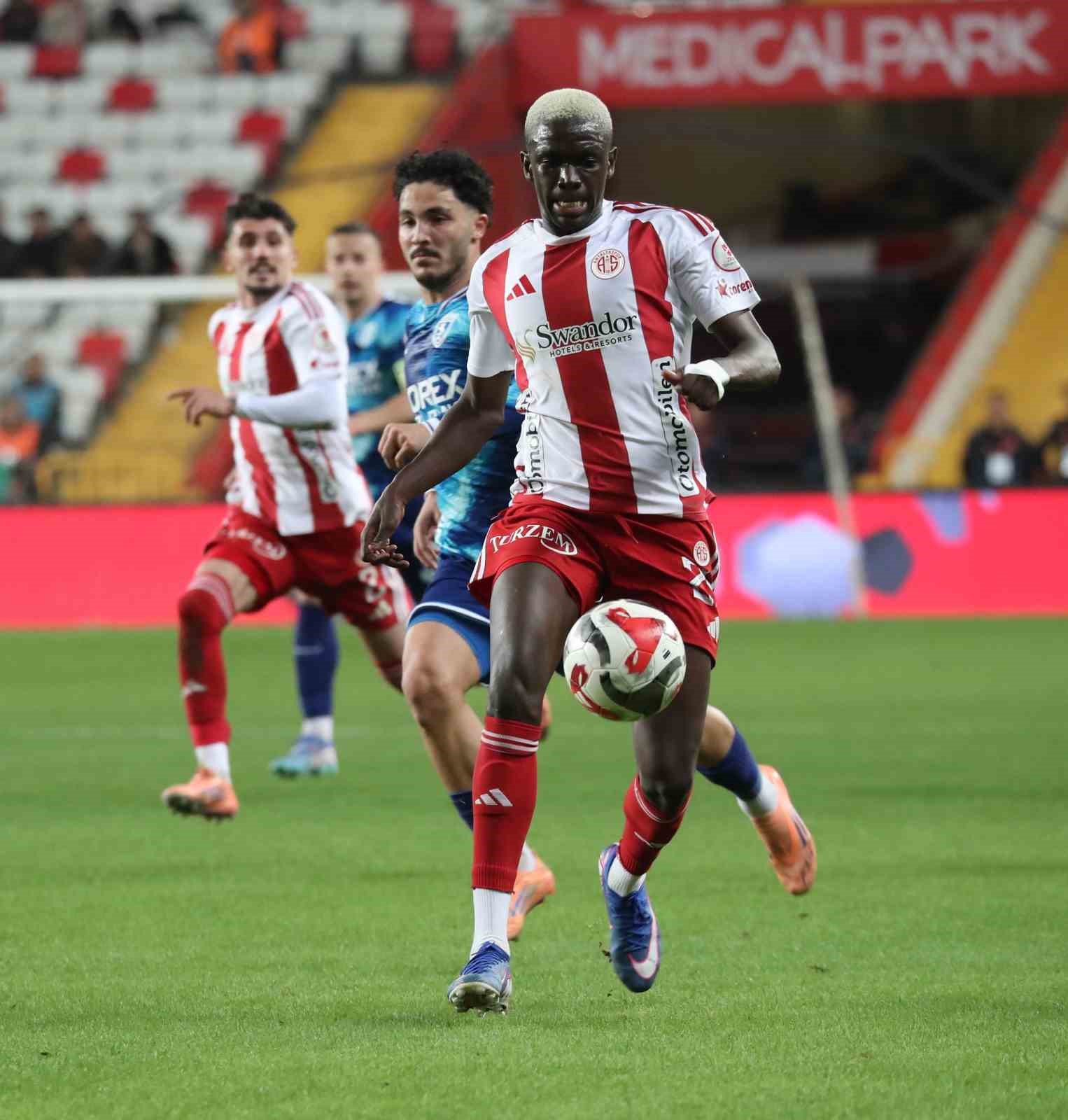 Ziraat Türkiye Kupası: Antalyaspor: 0 - Samsunspor: 2 (Maç sonucu)
