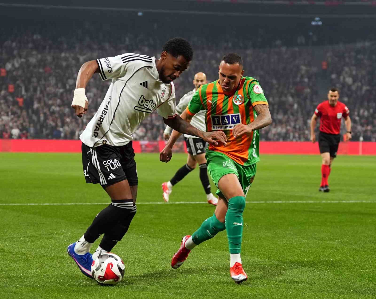 Ziraat Türkiye Kupası: Beşiktaş: 0 - Alanyaspor: 0 (Maç devam ediyor)
