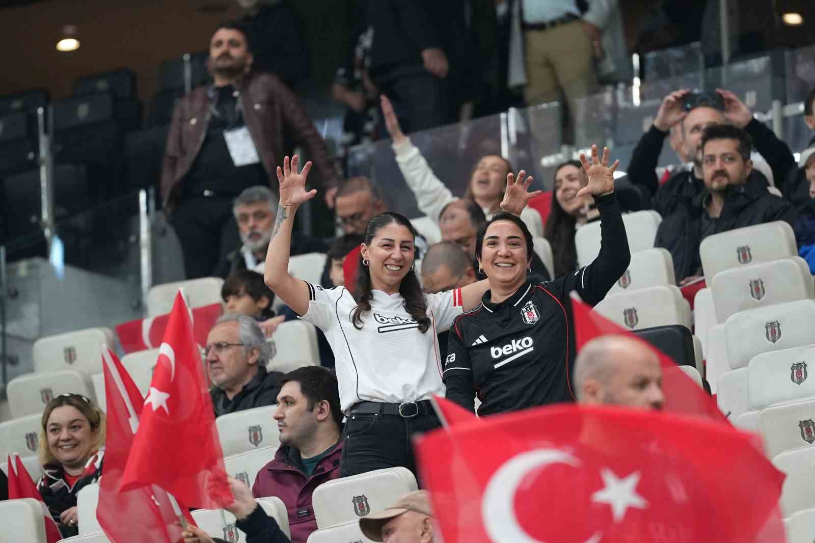 Ziraat Türkiye Kupası: Beşiktaş: 0 - Alanyaspor: 0 (Maç devam ediyor)

