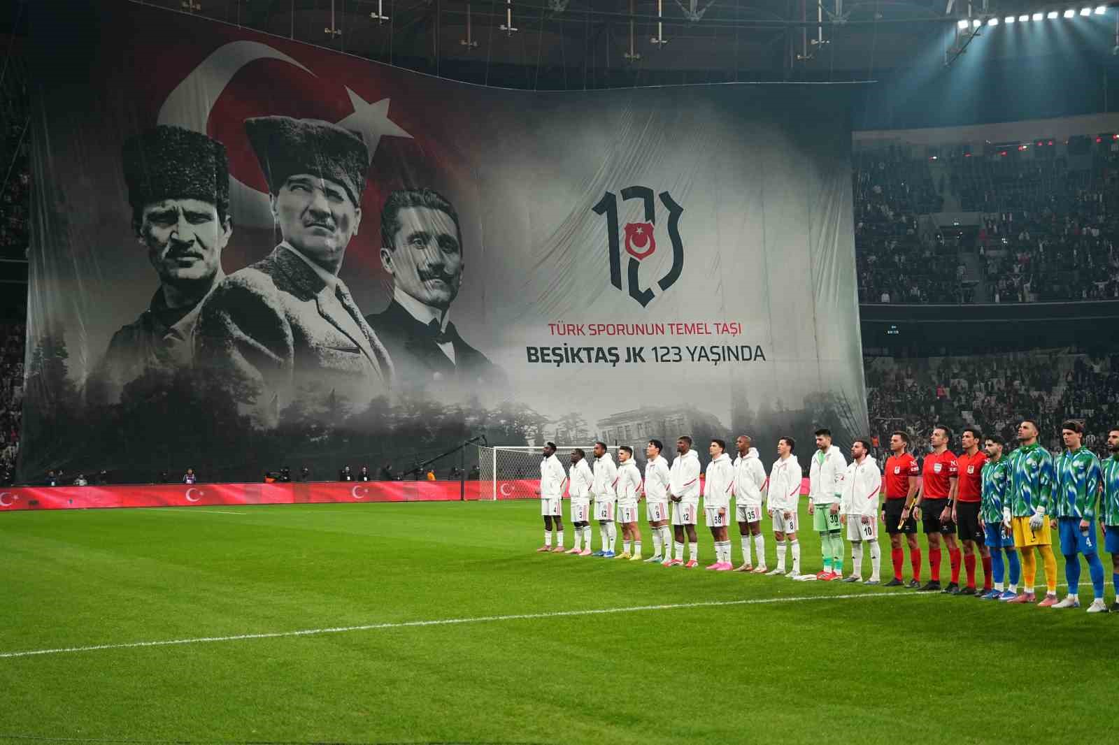 Ziraat Türkiye Kupası: Beşiktaş: 0 - Çaykur Rizespor: 0 (Maç devam ediyor)
