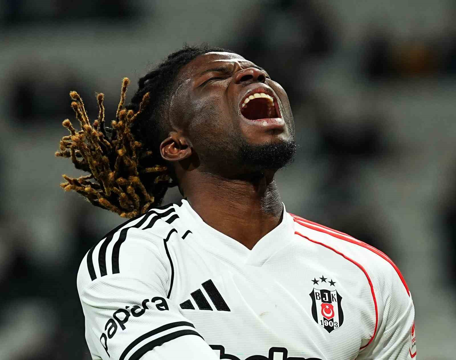 Ziraat Türkiye Kupası: Beşiktaş: 2 - Ankara Keçiörengücü: 0 (İlk yarı)
