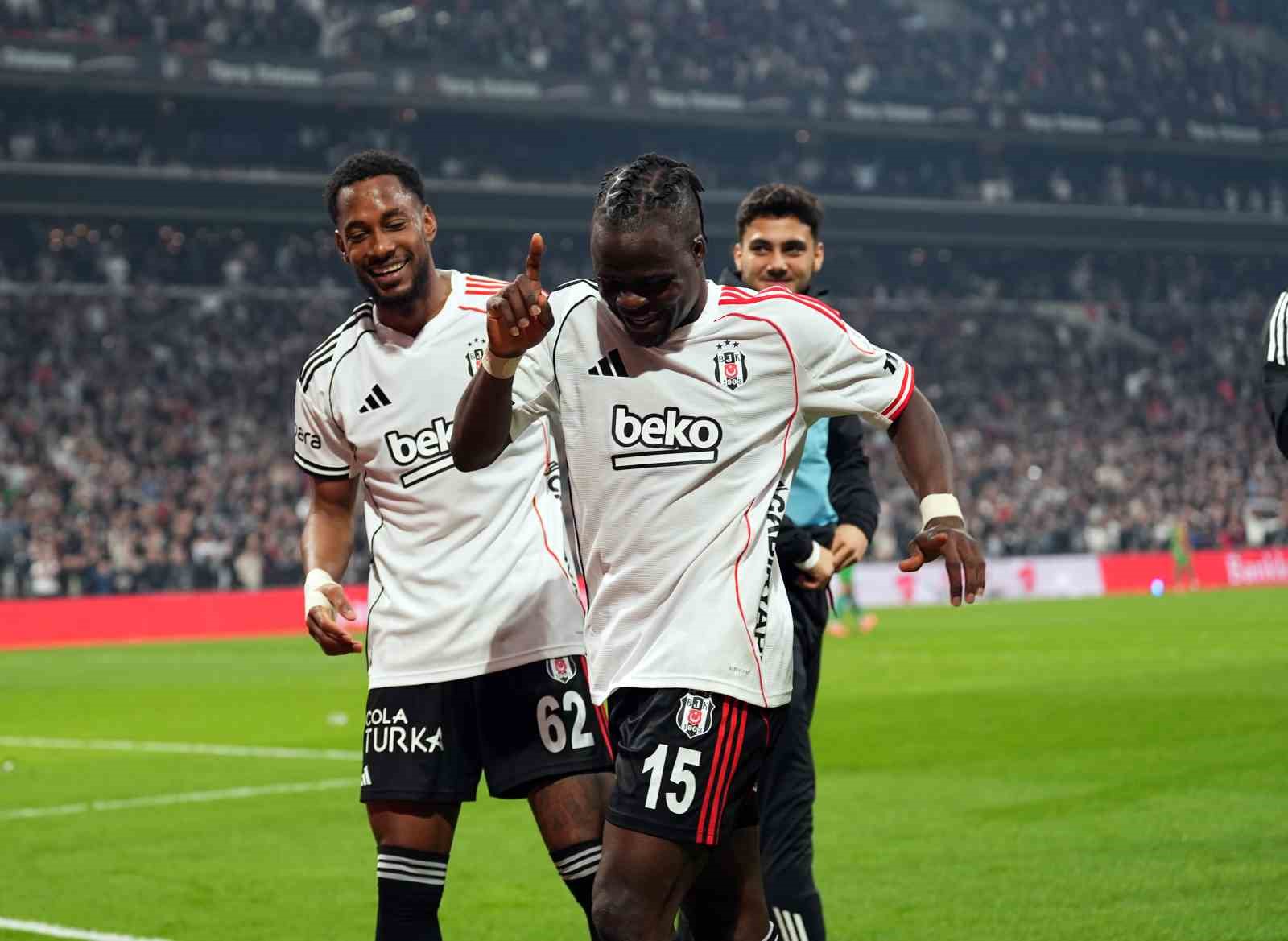 Ziraat Türkiye Kupası: Beşiktaş: 3 - Corendon Alanyaspor: 0 (Maç sonucu)
