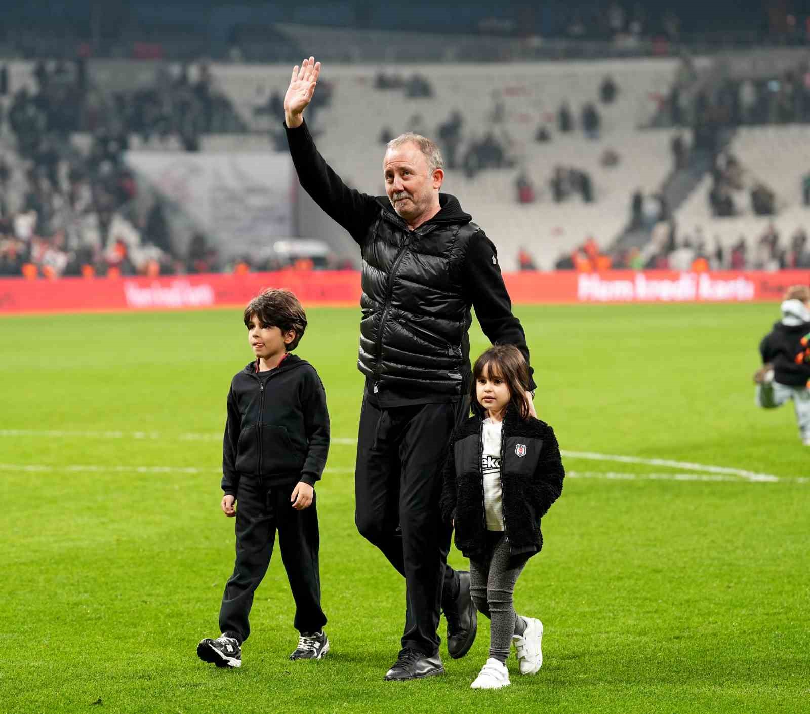 Ziraat Türkiye Kupası: Beşiktaş: 3 - Corendon Alanyaspor: 0 (Maç sonucu)
