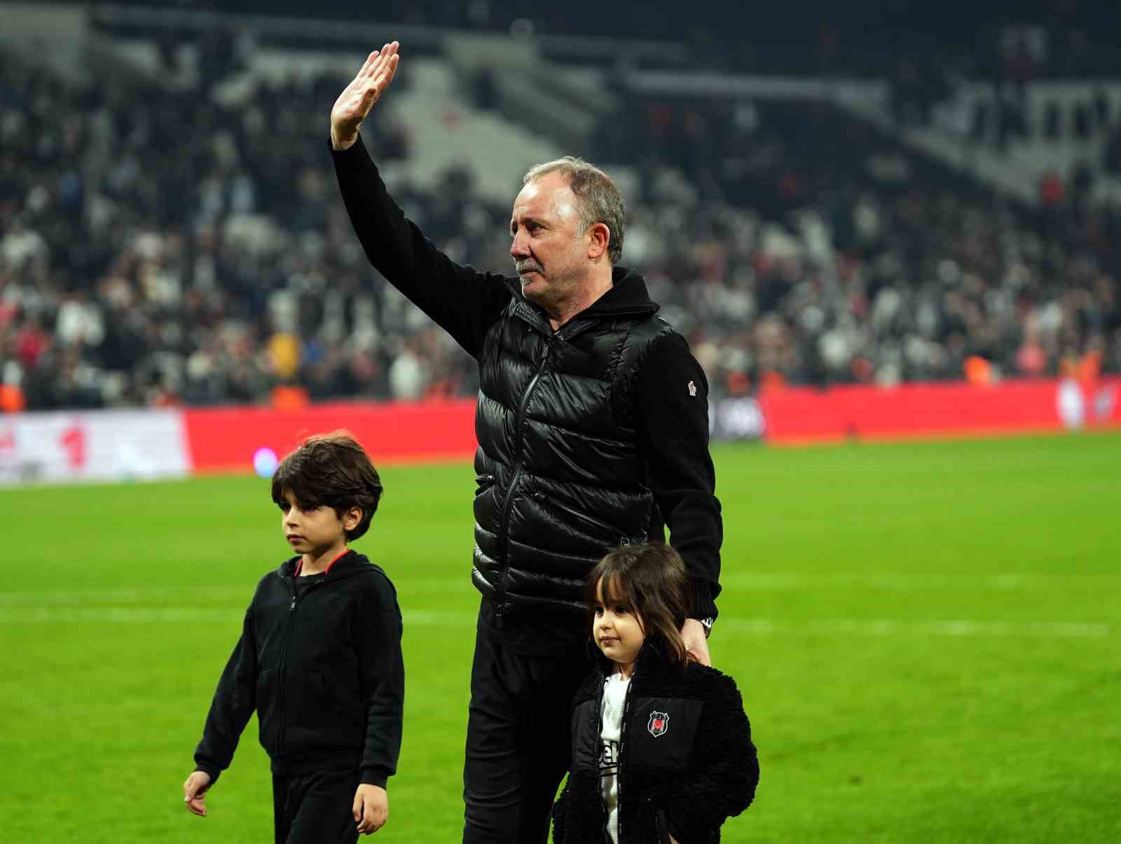 Ziraat Türkiye Kupası: Beşiktaş: 3 - Corendon Alanyaspor: 0 (Maç sonucu)
