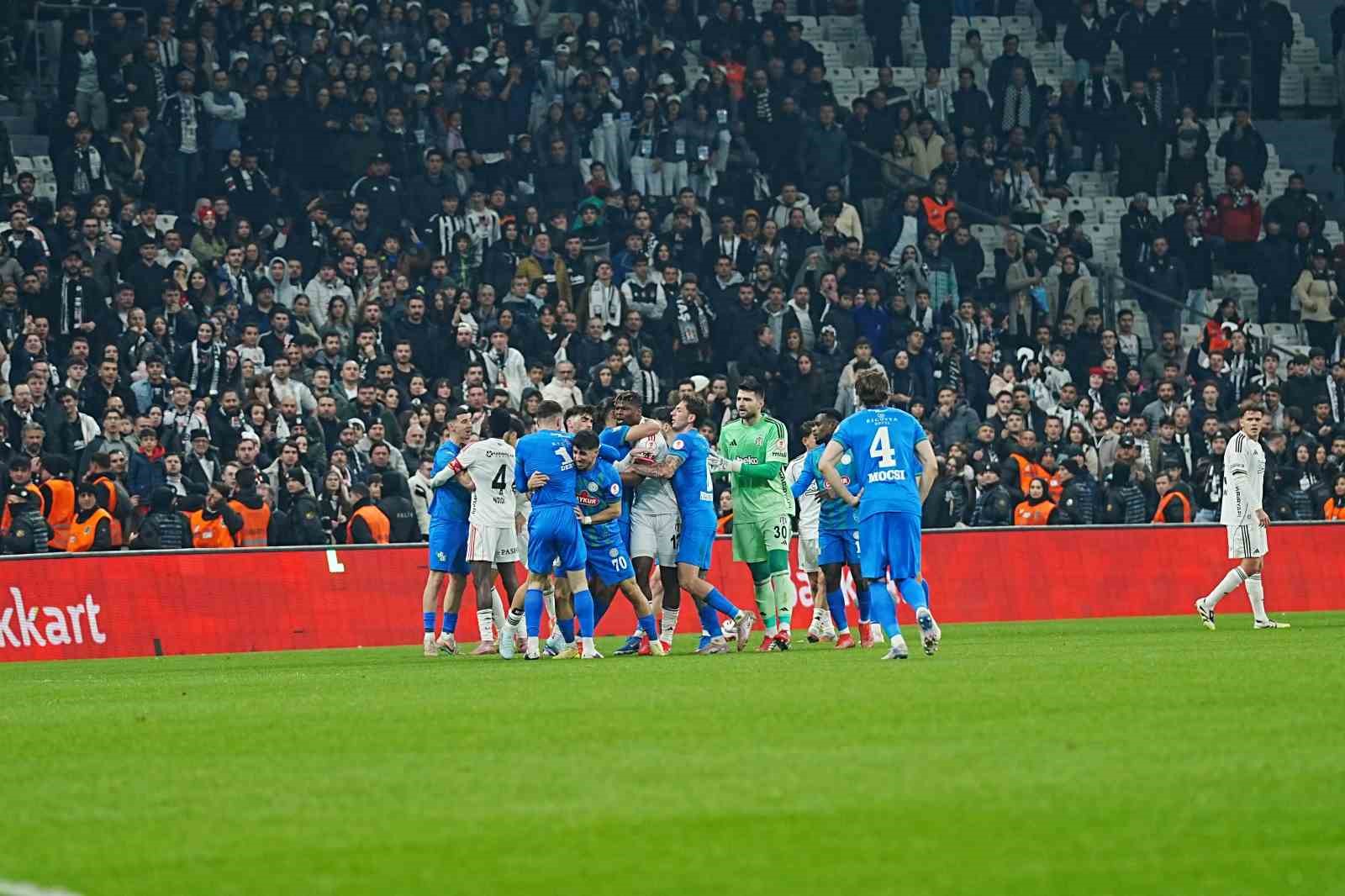 Ziraat Türkiye Kupası: Beşiktaş: 4 - Çaykur Rizespor: 1 (Maç sonucu)
