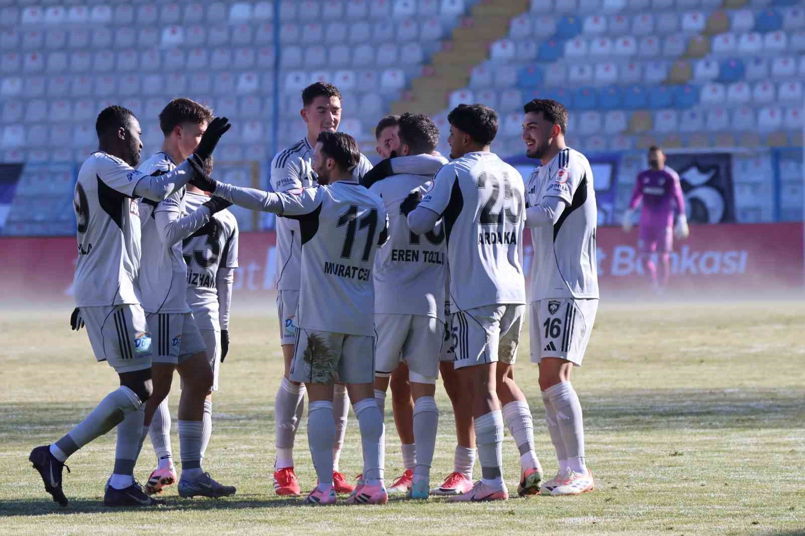 Ziraat Türkiye Kupası: Erzurumspor FK: 2 - Çaykur Rizespor: 0
