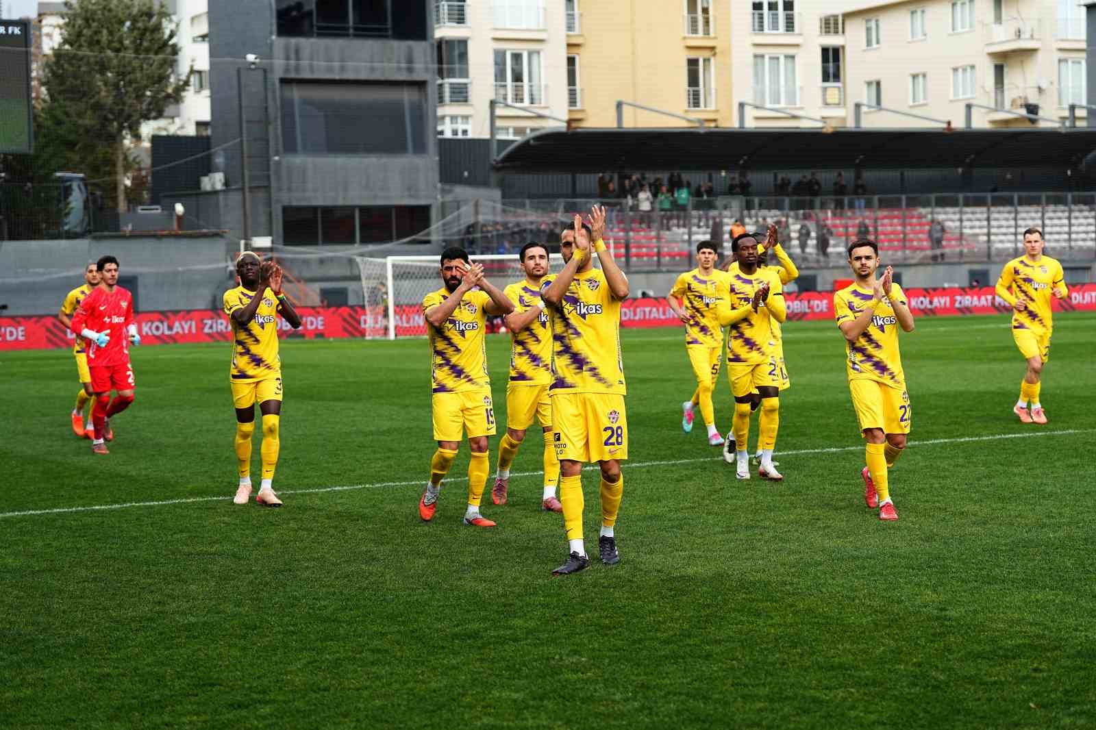 Ziraat Türkiye Kupası: Eyüpspor: 0 - Iğdır FK: 1 (Maç devam ediyor)
