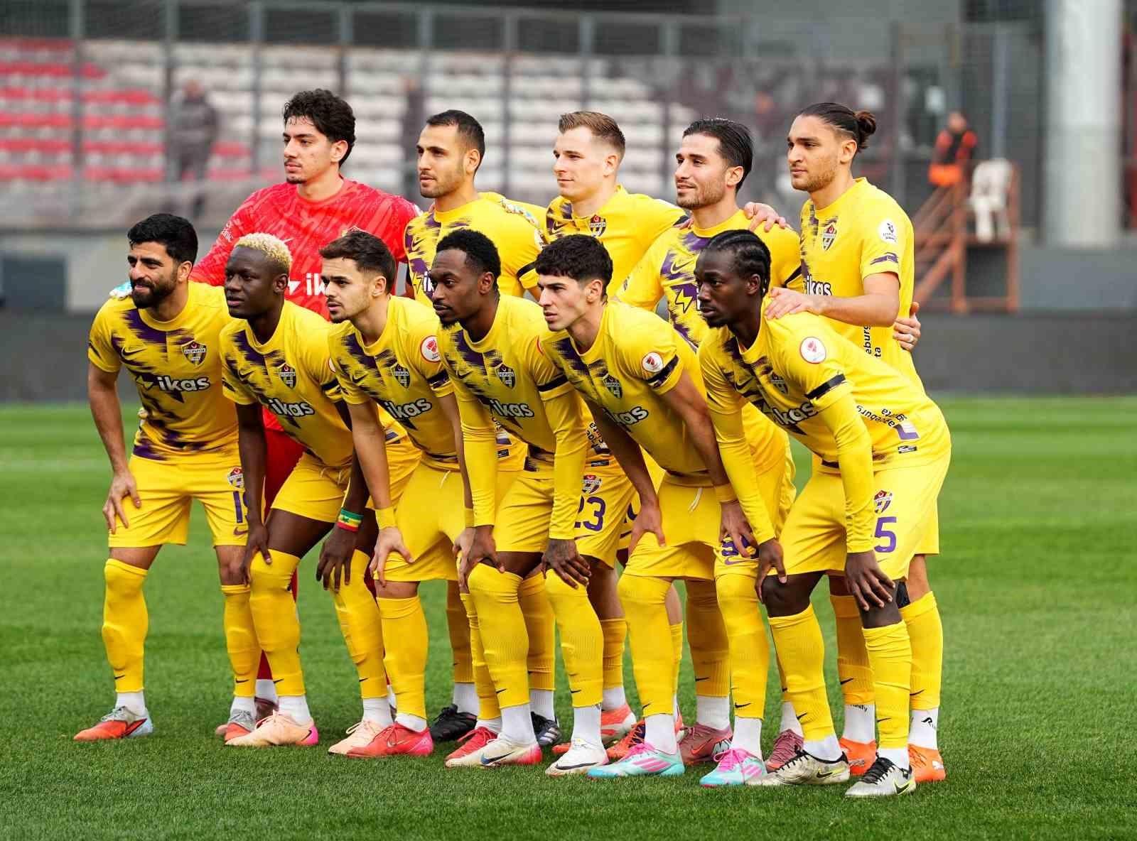 Ziraat Türkiye Kupası: Eyüpspor: 0 - Iğdır FK: 1 (Maç devam ediyor)
