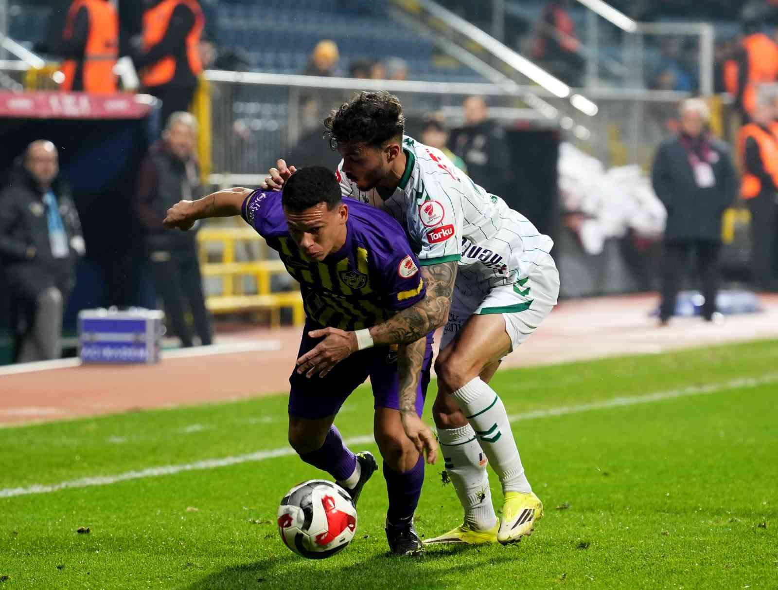 Ziraat Türkiye Kupası: Eyüpspor: 0 - Konyaspor: 1 (İlk yarı)
