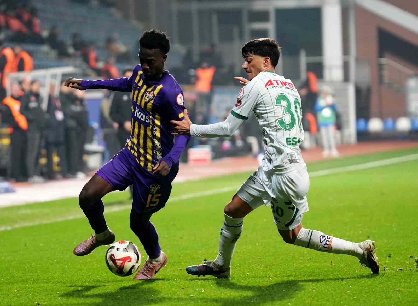 Ziraat Türkiye Kupası: Eyüpspor: 0 - Konyaspor: 1 (İlk yarı)
