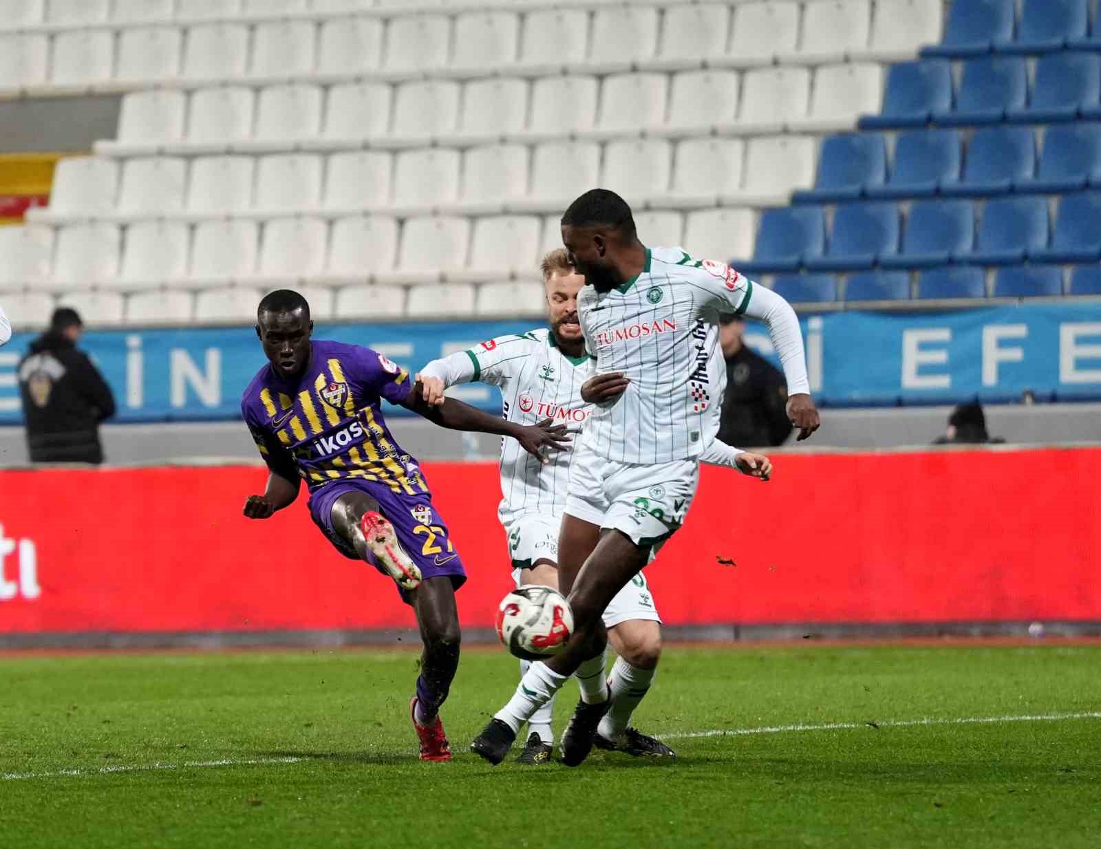 Ziraat Türkiye Kupası: Eyüpspor: 0 - Konyaspor: 1 (Maç devam ediyor)
