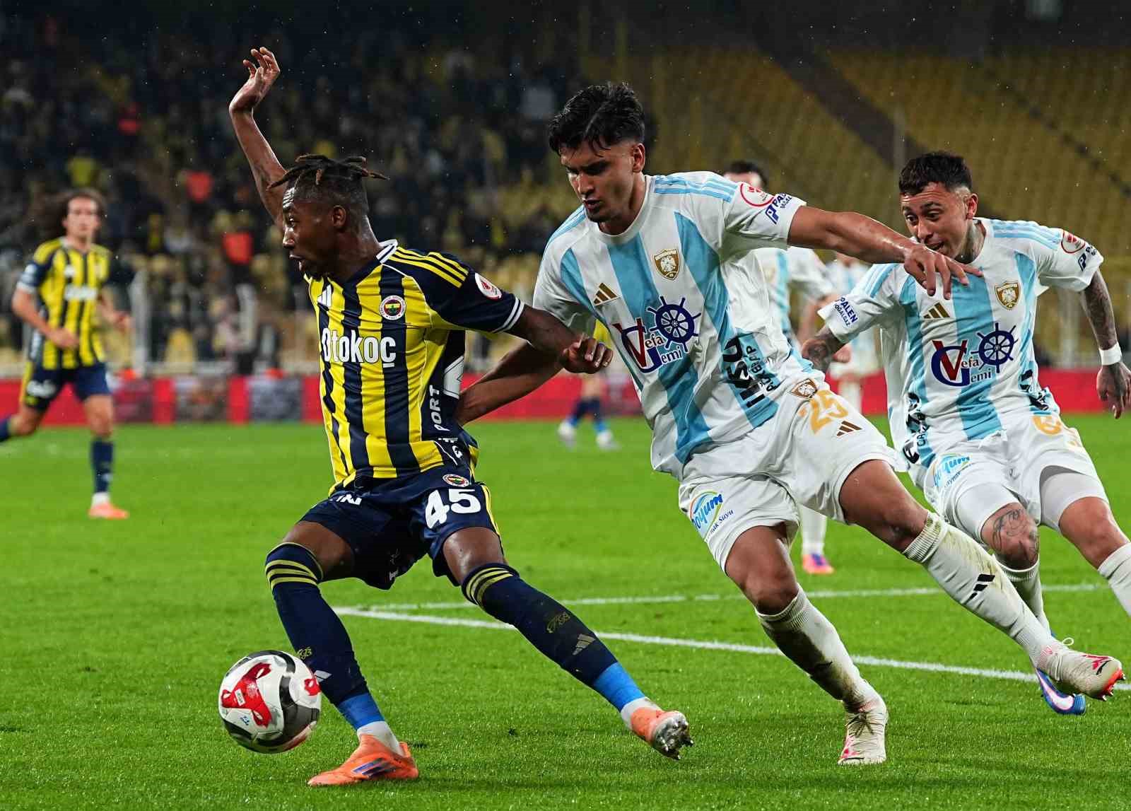 Ziraat Türkiye Kupası: Fenerbahçe: 3 - Erzurumspor FK: 1 (Maç sonucu)
