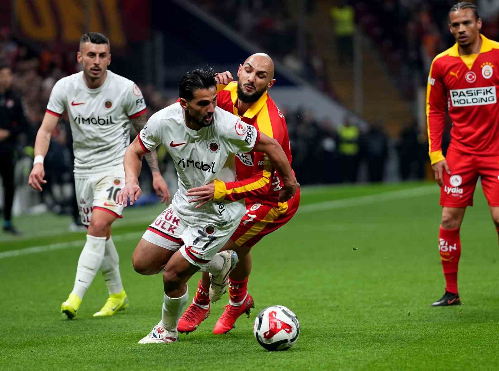 Ziraat Türkiye Kupası: Galatasaray: 0 - Gençlerbirliği: 0 (İlk yarı)
