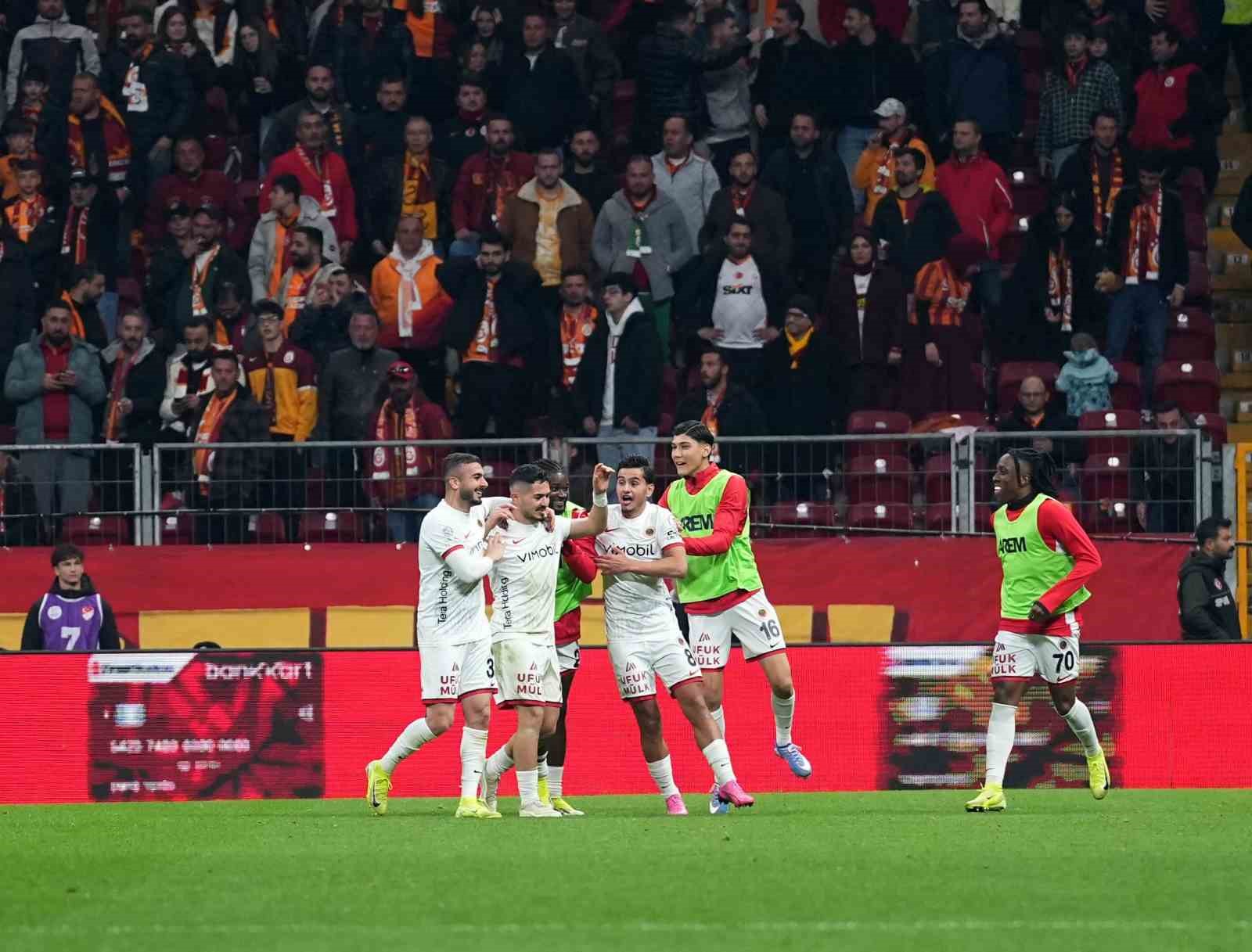 Ziraat Türkiye Kupası: Galatasaray: 0 - Gençlerbirliği: 2 (Maç sonucu)
