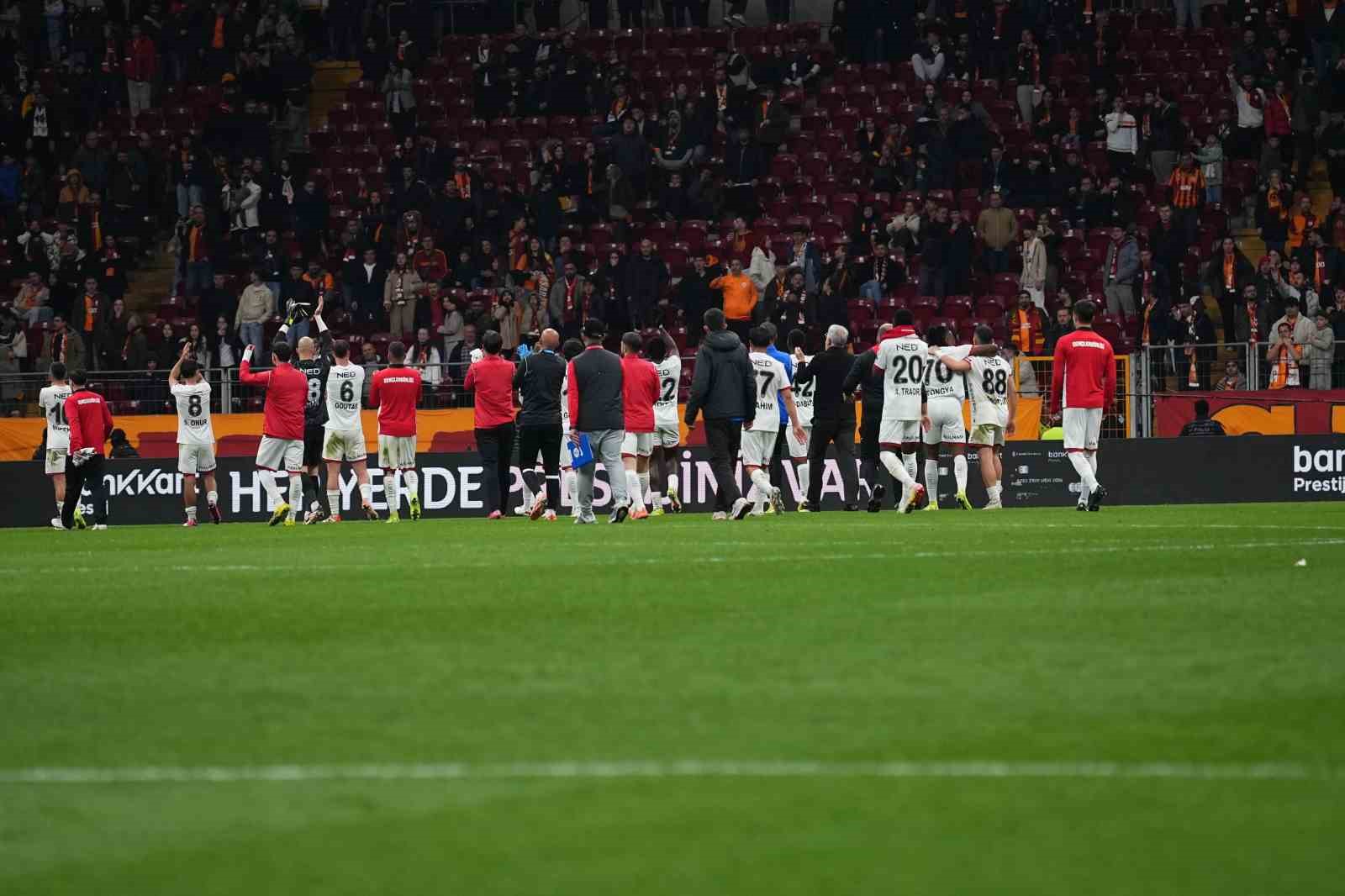 Ziraat Türkiye Kupası: Galatasaray: 0 - Gençlerbirliği: 2 (Maç sonucu)
