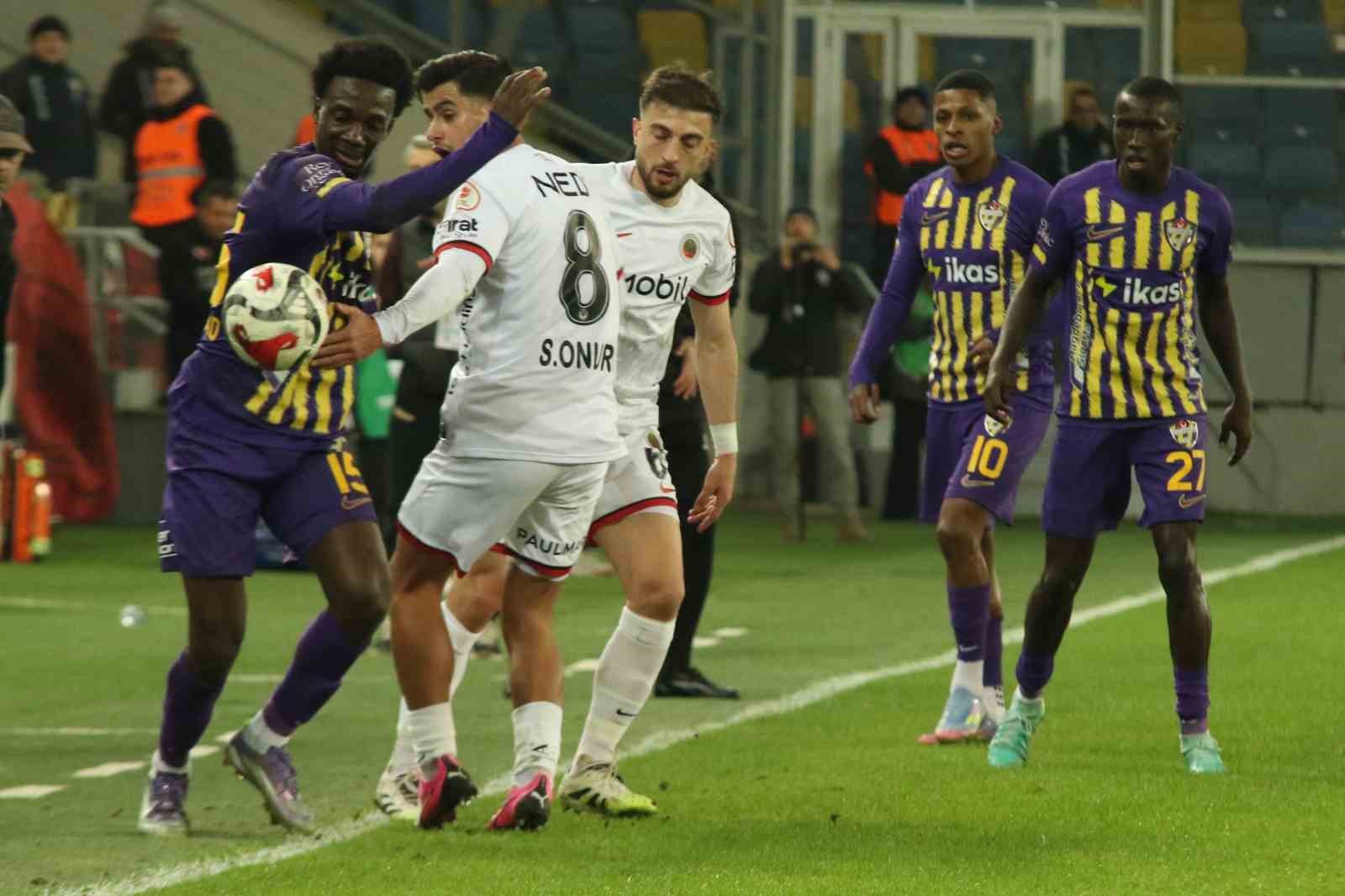 Ziraat Türkiye Kupası: Gençlerbirliği: 2 - Eyüpspor: 2
