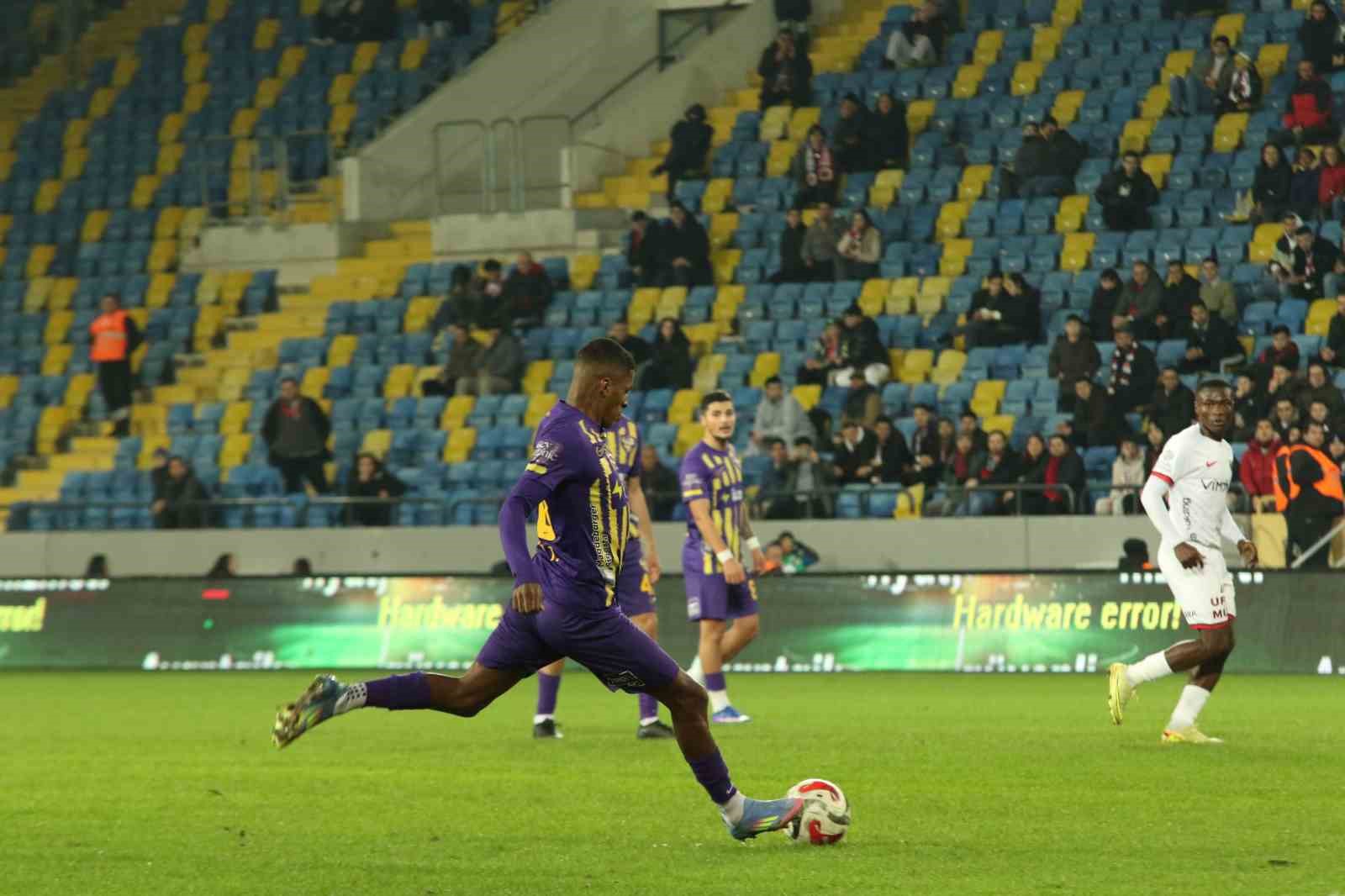 Ziraat Türkiye Kupası: Gençlerbirliği: 2 - Eyüpspor: 2
