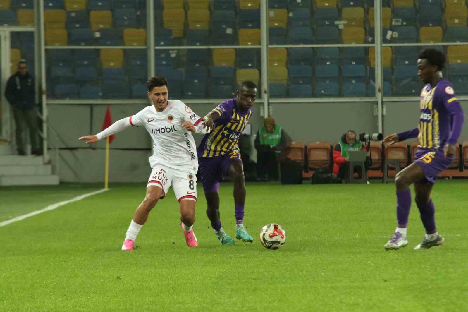 Ziraat Türkiye Kupası: Gençlerbirliği: 2 - Eyüpspor: 2
