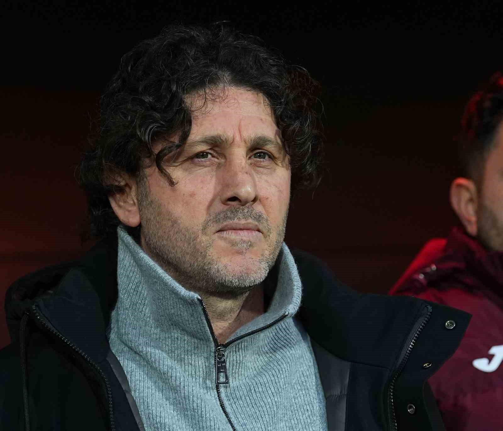 Ziraat Türkiye Kupası: İstanbulspor: 1 - Trabzonspor: 1 (İlk yarı)
