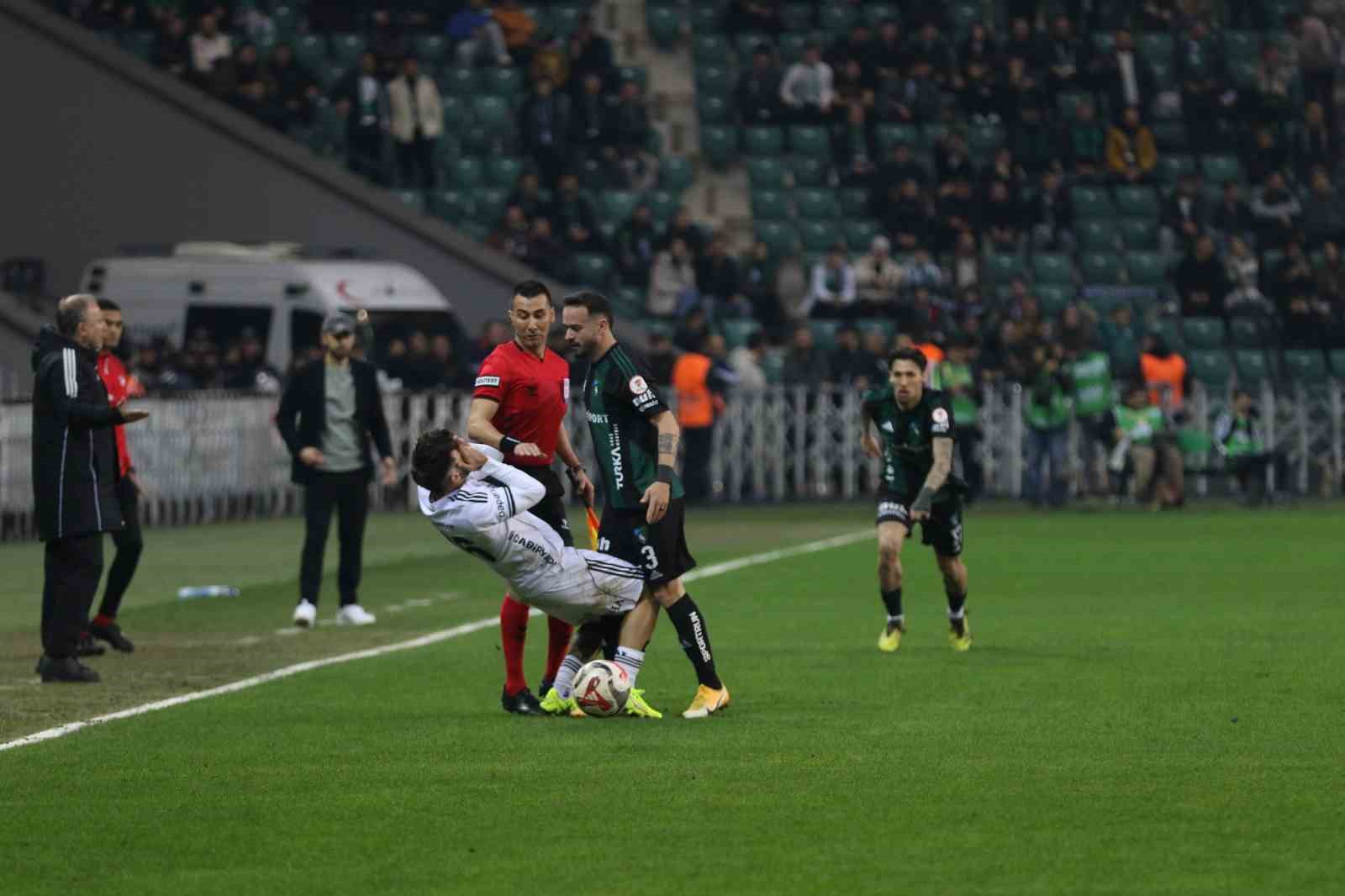 Ziraat Türkiye Kupası: Kocaelispor: 1 - Beşiktaş: 0 (Maç devam ediyor)
