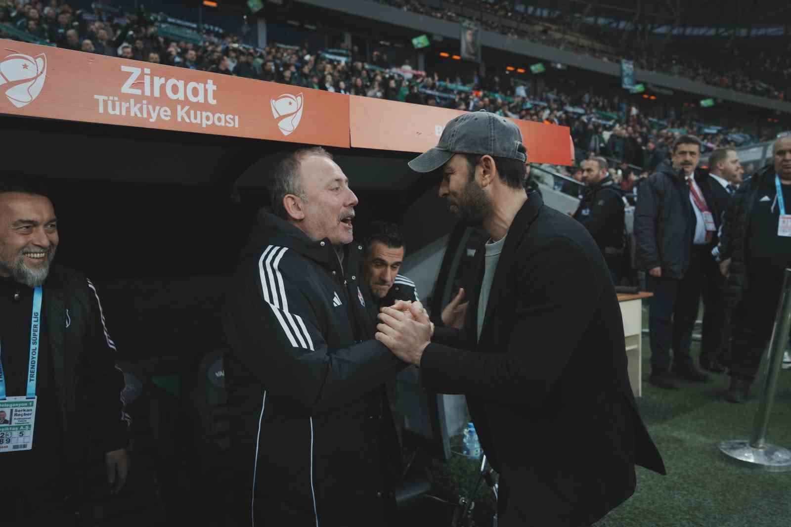 Ziraat Türkiye Kupası: Kocaelispor: 1 - Beşiktaş: 0 (Maç devam ediyor)
