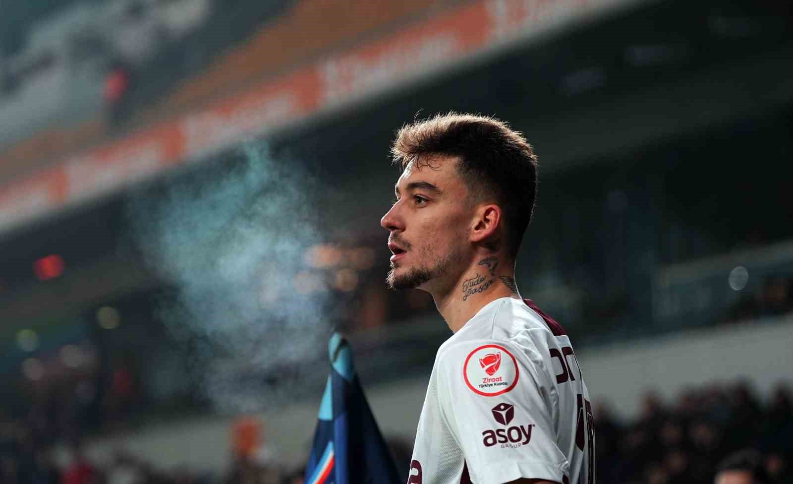 Ziraat Türkiye Kupası: RAMS Başakşehir: 0 - Trabzonspor: 1 (İlk yarı)
Ziraat Türkiye Kupası: RAMS Başakşehir: 0 - Trabzonspor: 1 (İlk yarı)