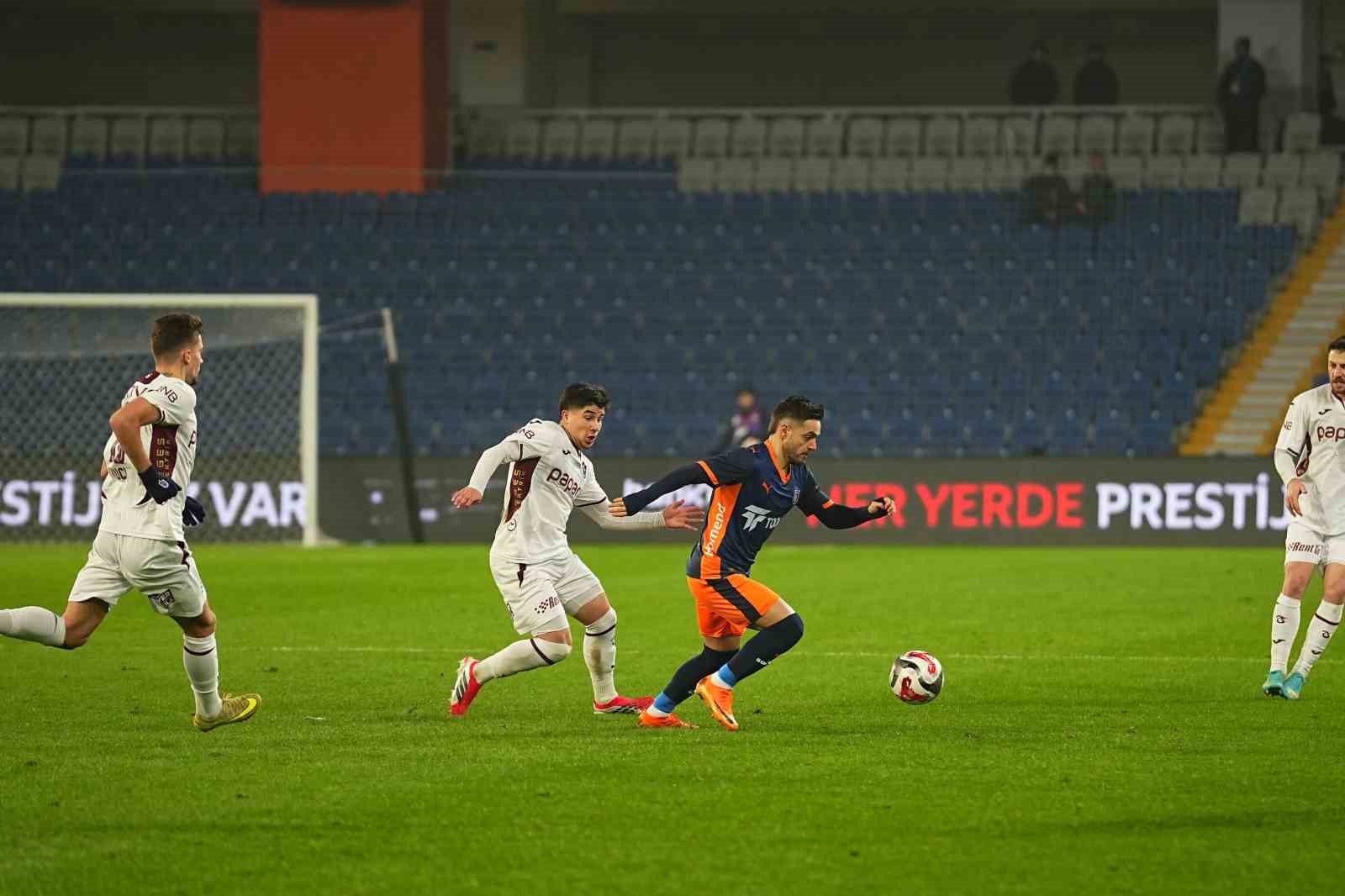 Ziraat Türkiye Kupası: RAMS Başakşehir: 2 - Trabzonspor: 4 (Maç sonucu)
Ziraat Türkiye Kupası: RAMS Başakşehir: 2 - Trabzonspor: 4 (Maç sonucu)