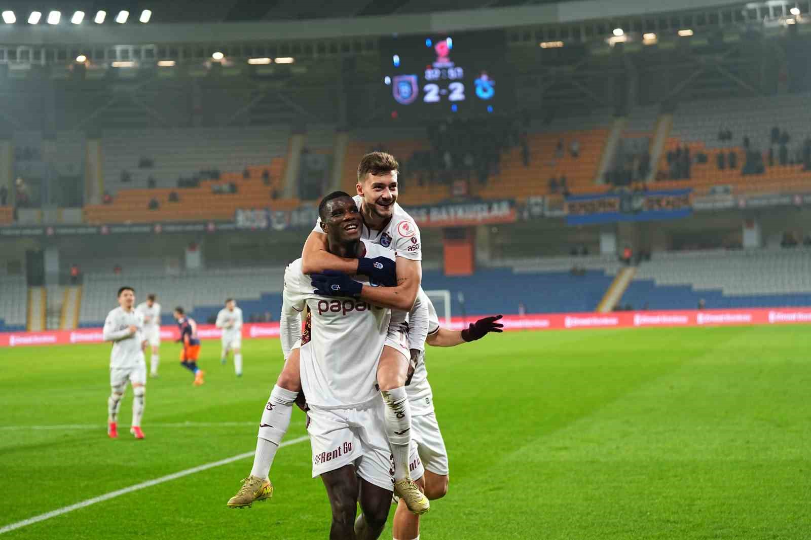 Ziraat Türkiye Kupası: RAMS Başakşehir: 2 - Trabzonspor: 4 (Maç sonucu)
Ziraat Türkiye Kupası: RAMS Başakşehir: 2 - Trabzonspor: 4 (Maç sonucu)