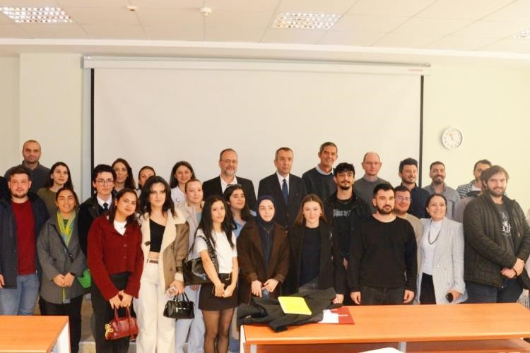 Ziraat ve Doğa Bilimleri Fakültesinde kariyer etkinliği gerçekleştirildi
