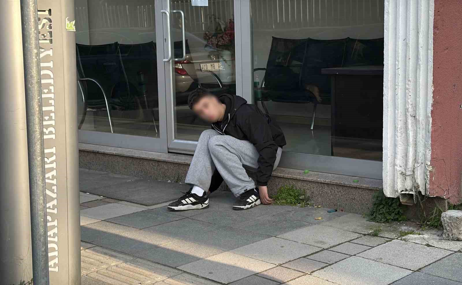 Zombi filmi değil: Sokakta yaşanan gerçek
