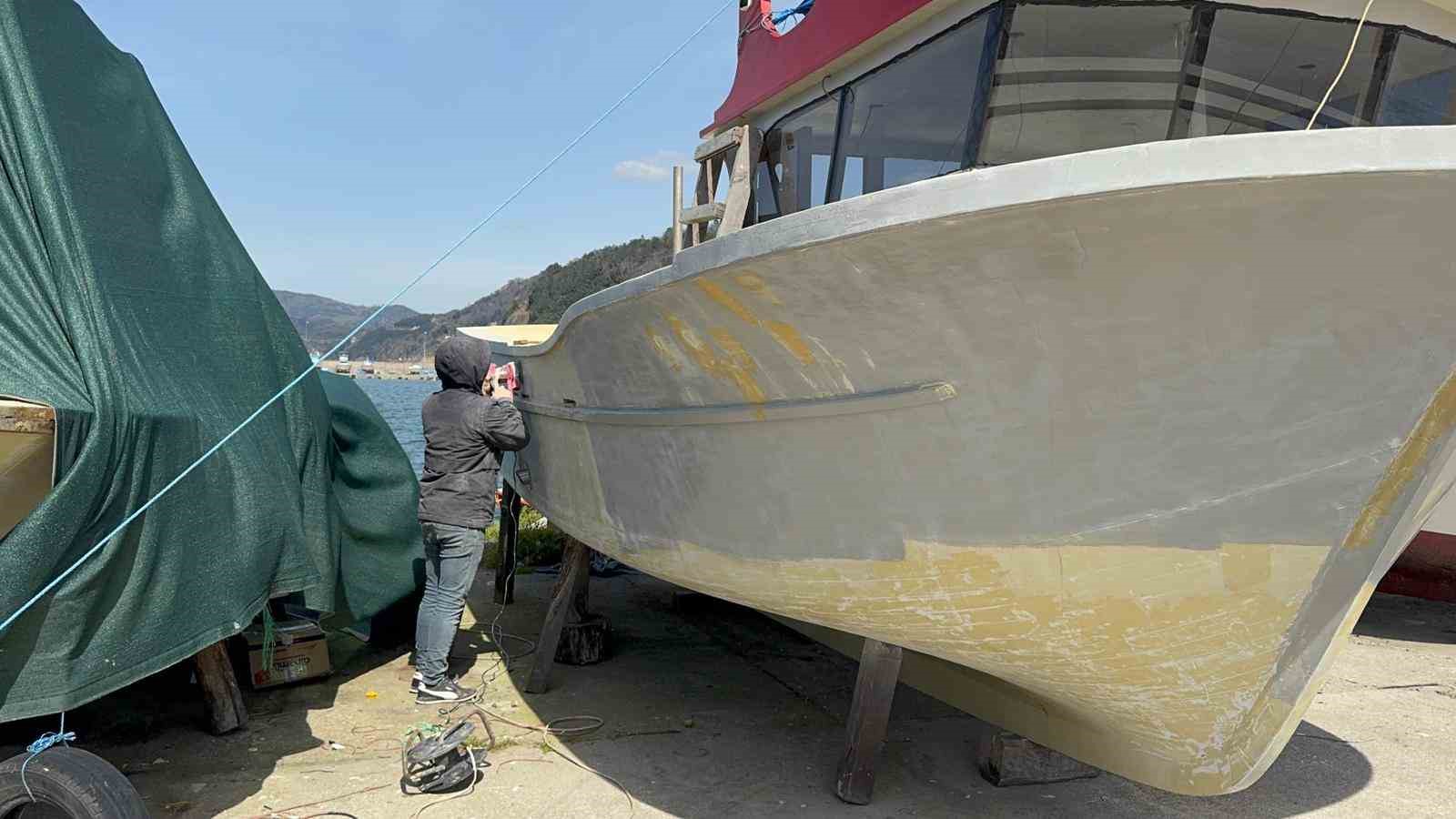 Zonguldak’ta balıkçılar limana demirledi, umutlar yeni sezona kaldı
