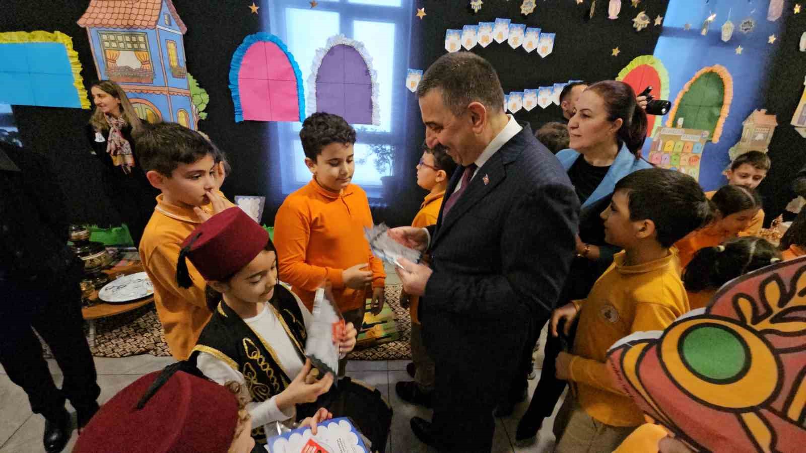 Zonguldak’ta ilkokulda "Ramazan Sokağı" kuruldu
