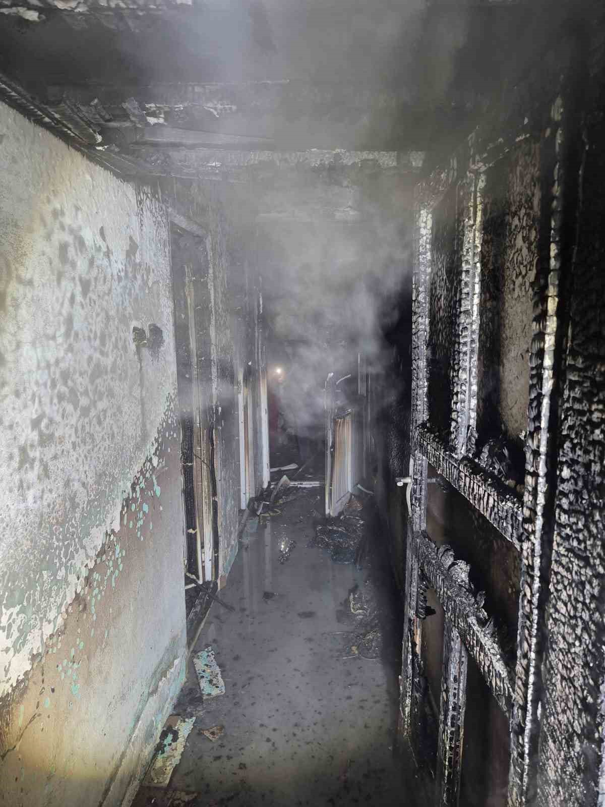 Zonguldak’ta korkutan yangın: İtfaiye ekipleri faciayı önledi
