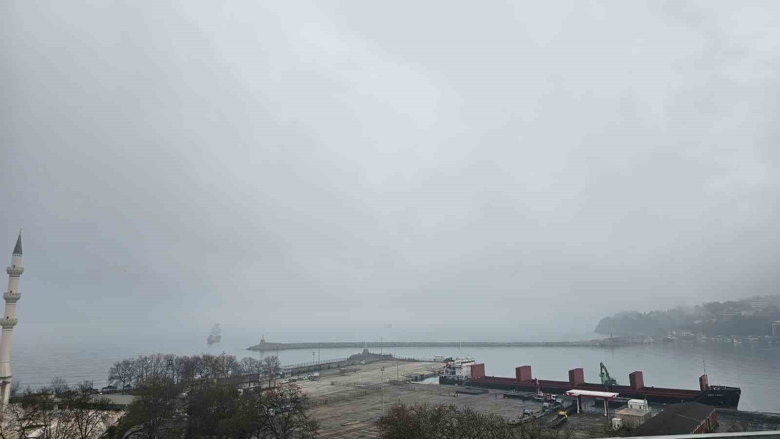 Zonguldak’ta sis etkili oldu
