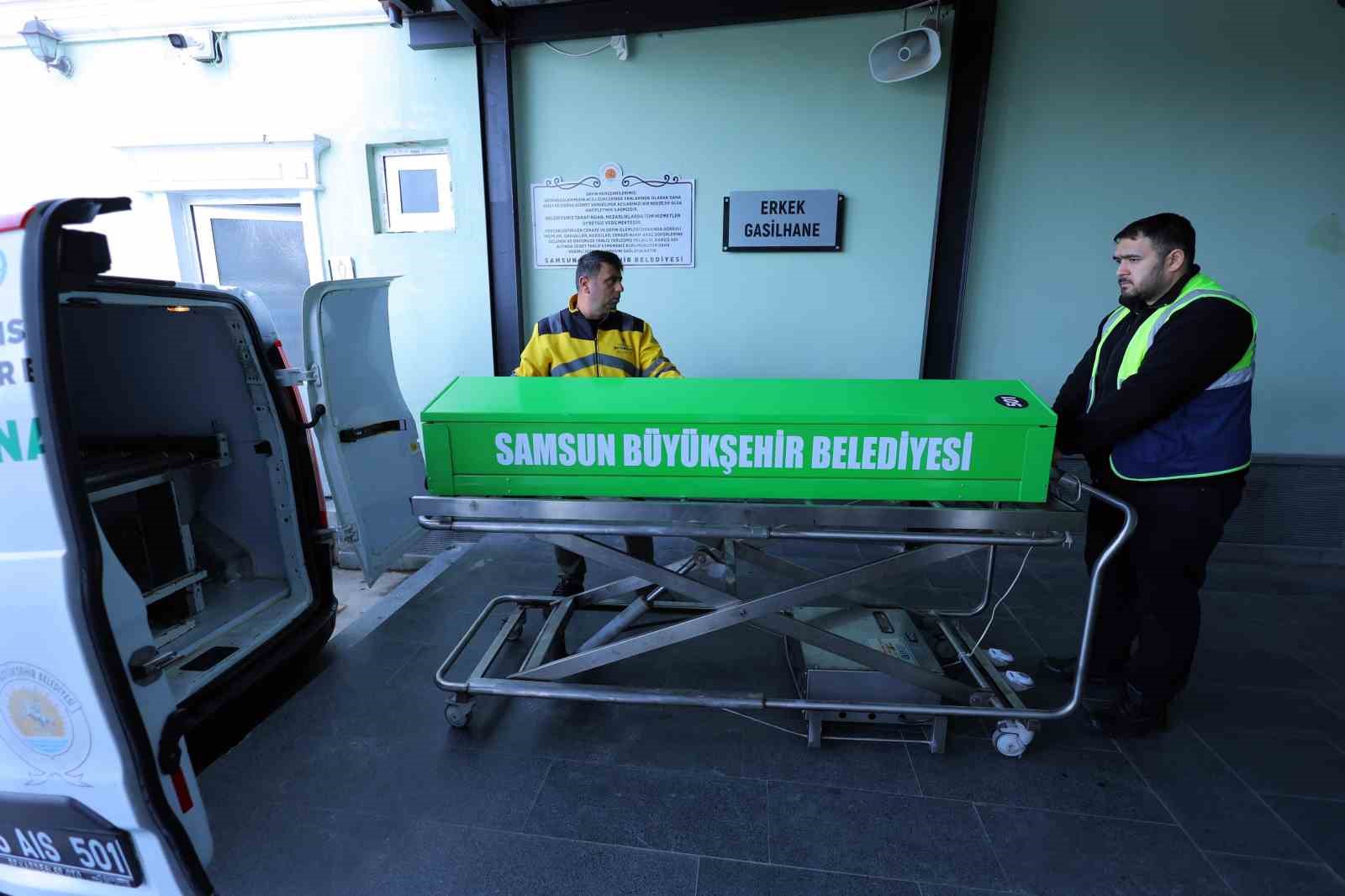 Zor günlerde belediye desteği: 6 bin 338 defin hizmeti
