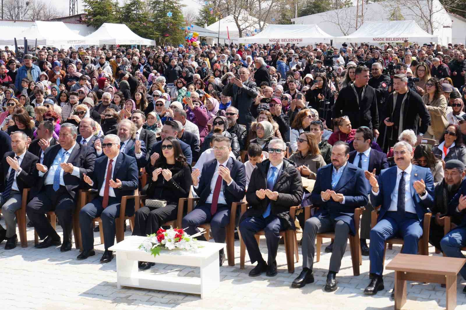Zorlu’dan Netanyahu’ya sert tepki: "Türkiye’nin kararlı duruşuna karşı bir hazımsızlık var"
Zorlu’dan Netanyahu’ya sert tepki: "Türkiye’nin kararlı duruşuna karşı bir hazımsızlık var"