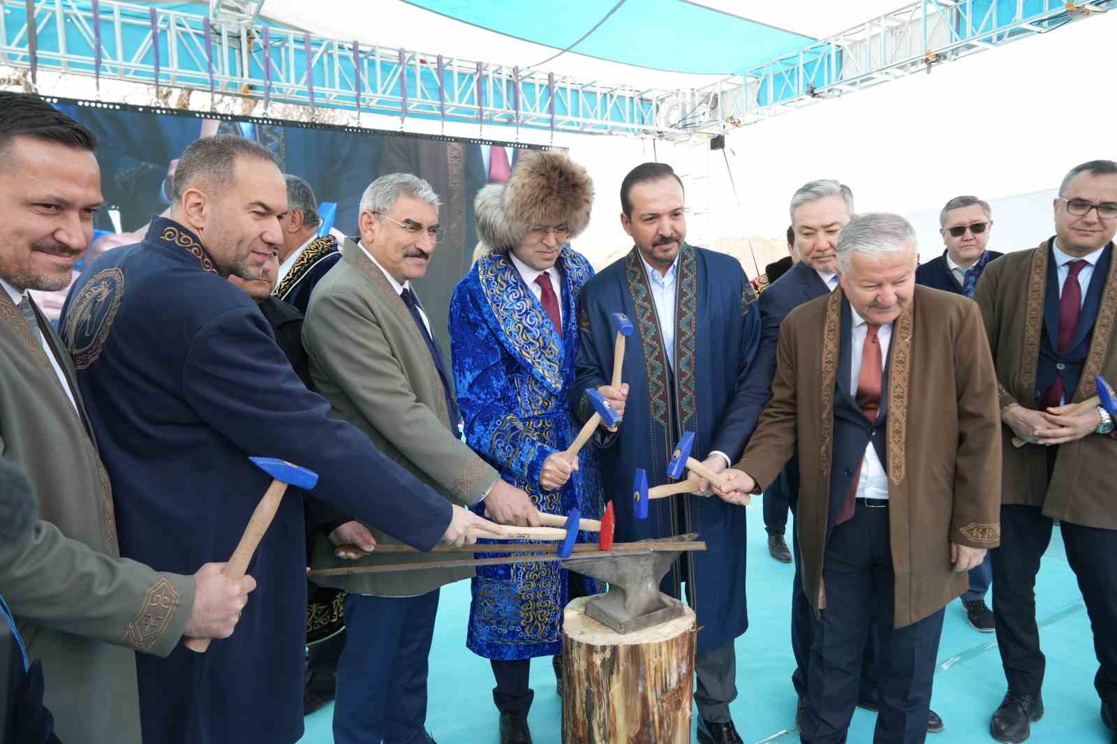 Zorlu’dan Netanyahu’ya sert tepki: "Türkiye’nin kararlı duruşuna karşı bir hazımsızlık var"
Zorlu’dan Netanyahu’ya sert tepki: "Türkiye’nin kararlı duruşuna karşı bir hazımsızlık var"