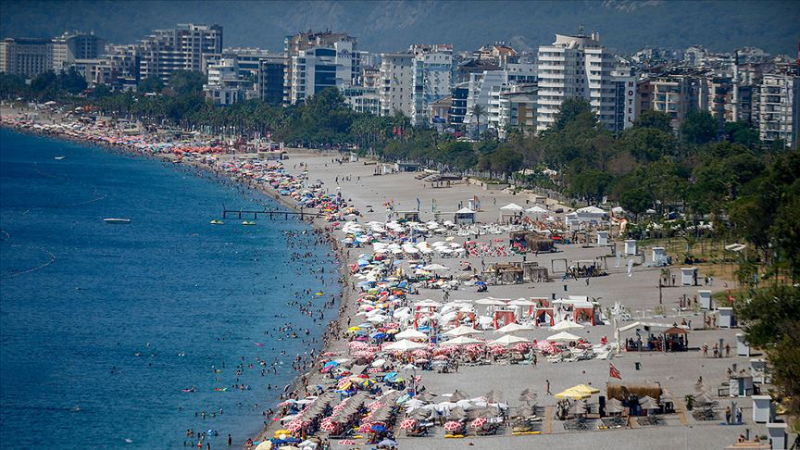 Antalya'da Yabancı Turist Sayısı 6,5 Milyonu Aştı Antalya'da Yabancı Turist Sayısı 6,5 Milyonu Aştı