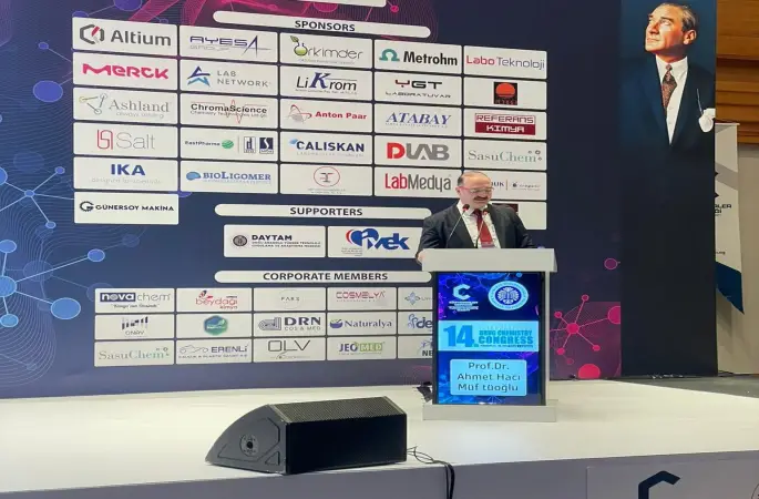 "14. Uluslararası İlaç Kimyası Kongresi" yoğun katılımla yapıldı

