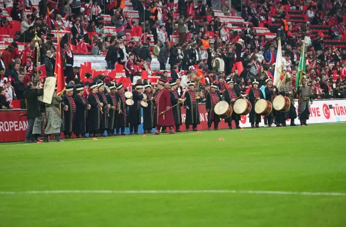 2026 FIFA Dünya Kupası play-off yarı final: Türkiye: 0 - Romanya: 0 (Maç devam ediyor)
