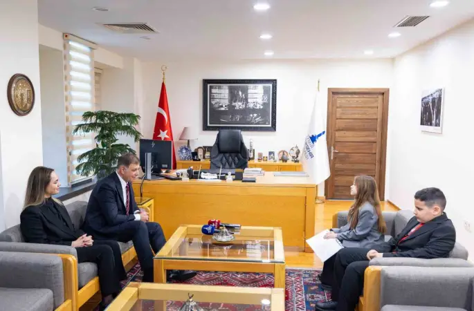 23 Nisan’da başkanlık koltuğu çocukların
