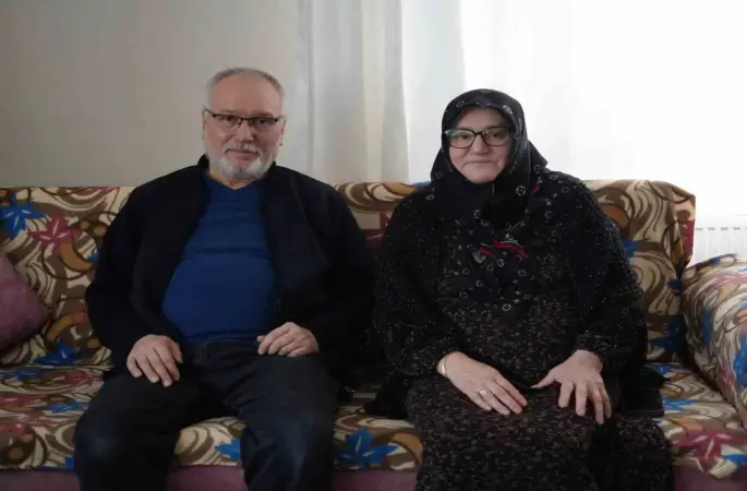 28 Şubat’ta başörtüsü sebebiyle mesleğini bırakmak zorunda kalan emekli öğretmen o karanlık günleri anlattı
