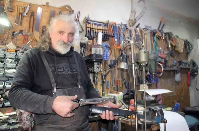 40 yaşında çırak oldu, Giresun’un bıçak mirasını yaşatıyor
