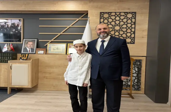 8 Ayda hafızlık eğitimini tamamladı
